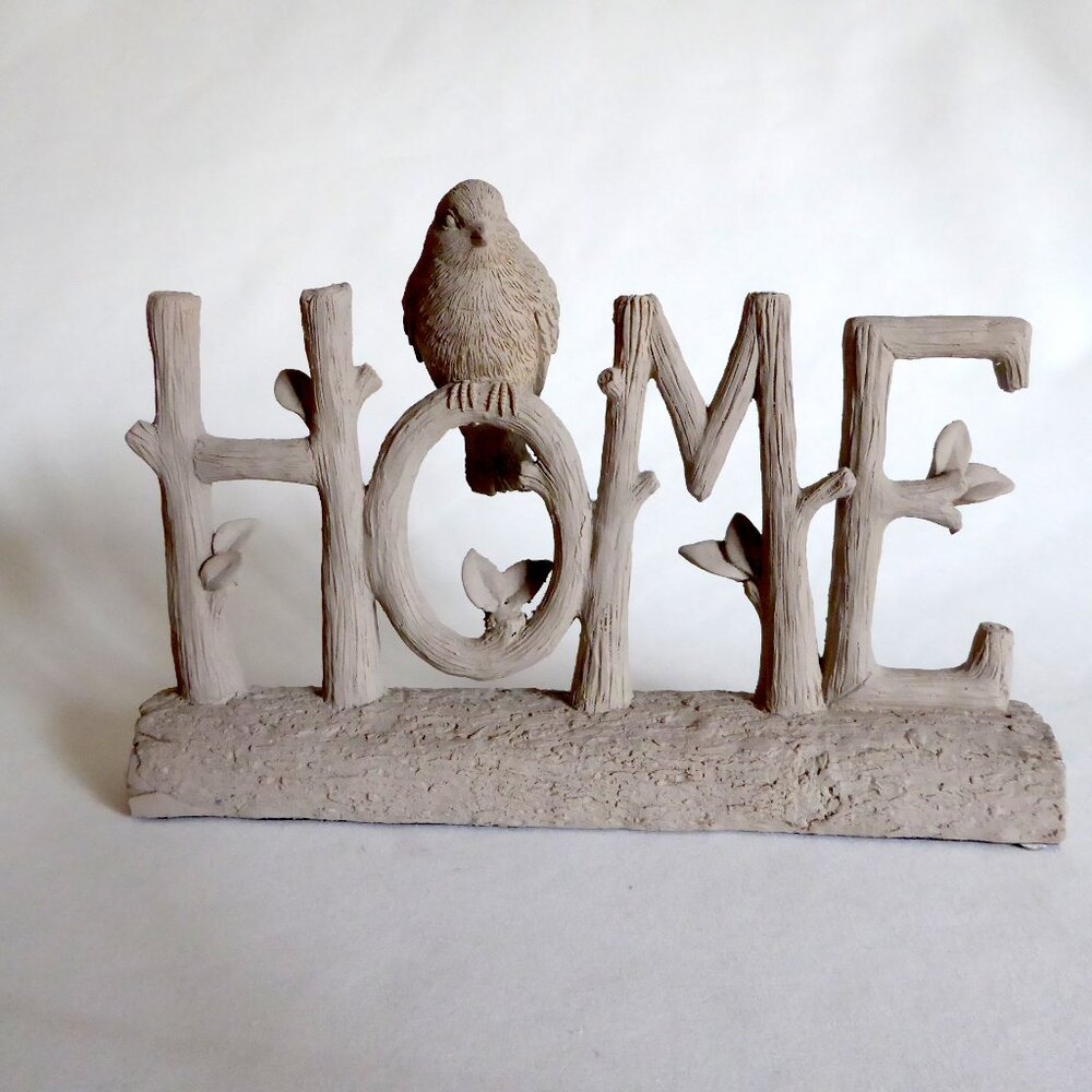 RESIN HOME SPARROW BIRD BRANCH LOG SIGN DECORATION (PRE-OWNED)